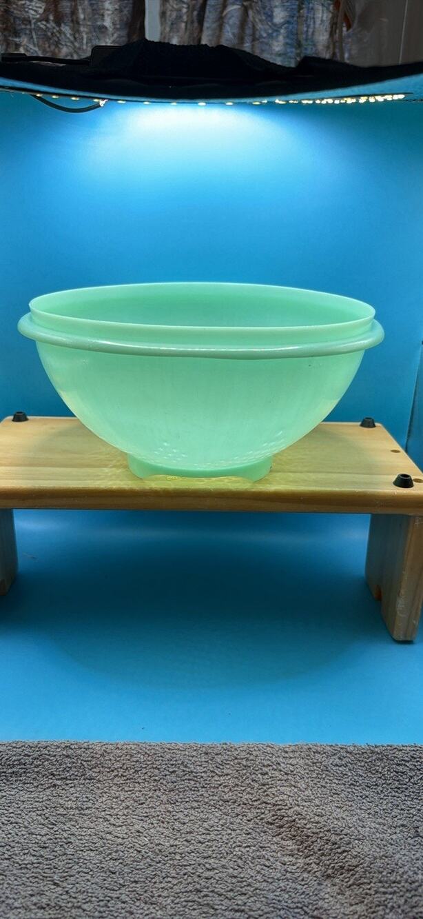Vintage Tupperware Colander Strainer Bowl Jadeite Green 339